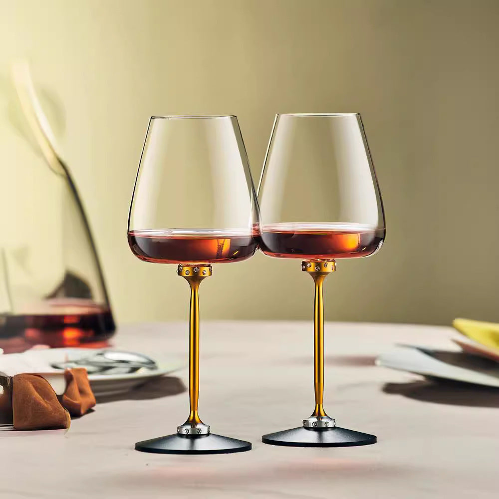 Rotating Wine Glass Set