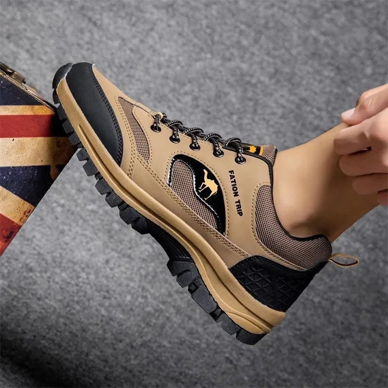 Outdoor Men Hiking Shoes