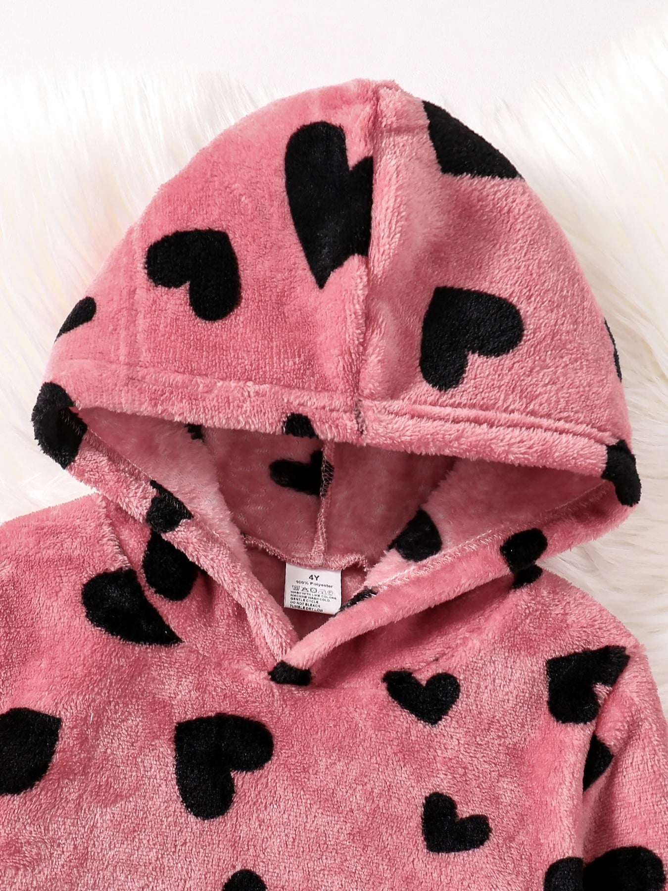 Comfortable love plush hooded