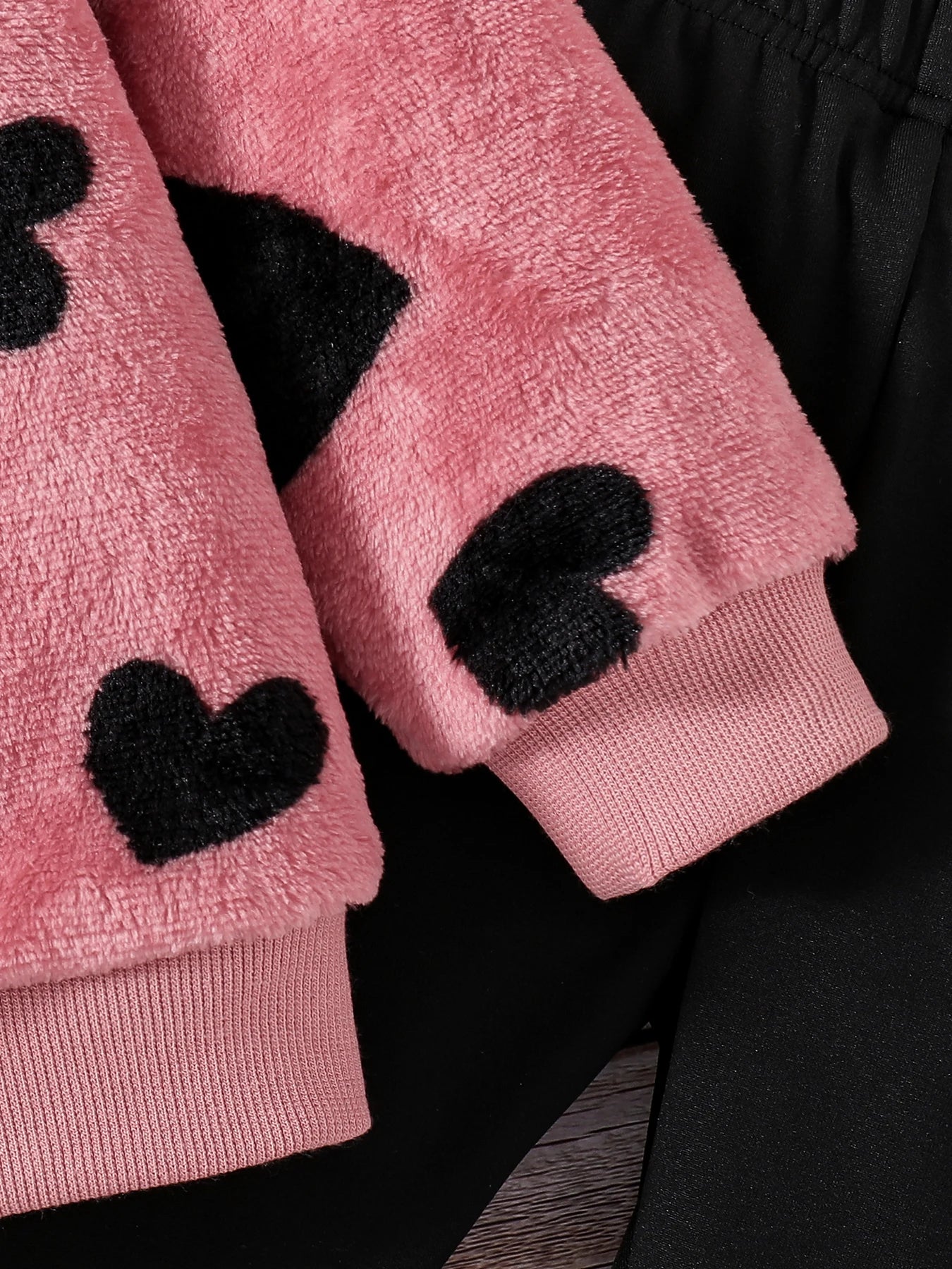 Comfortable love plush hooded