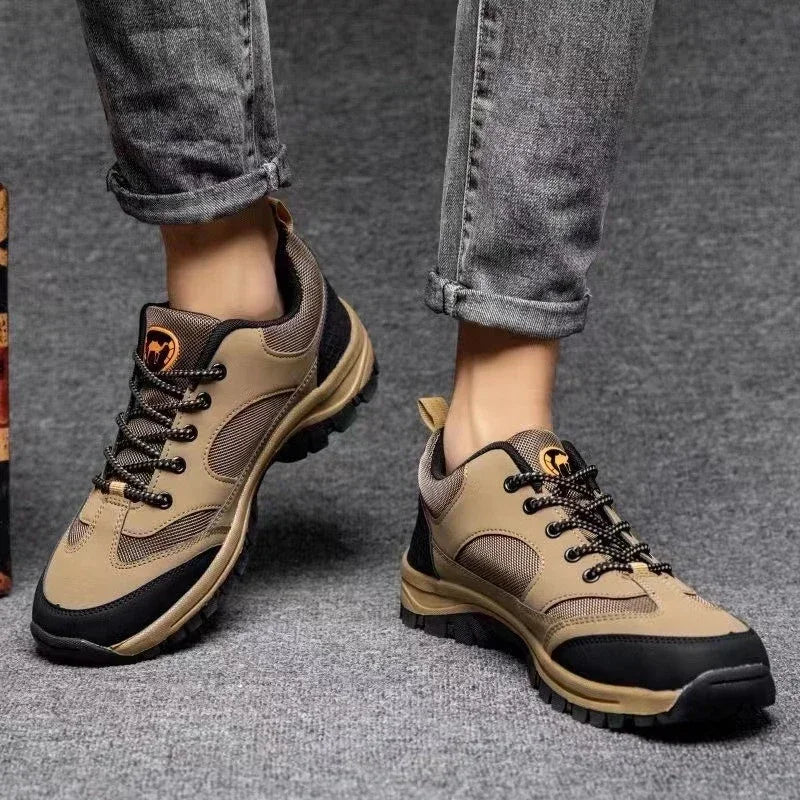 Outdoor Men Hiking Shoes